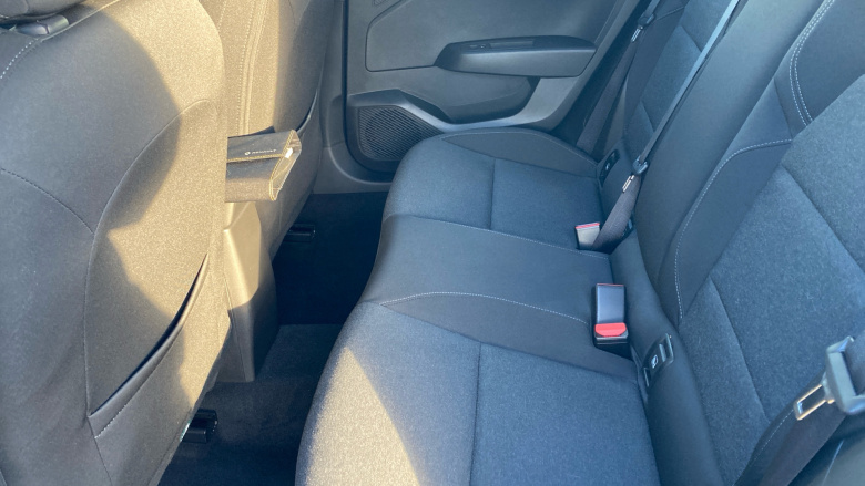 Renault Clio 1.0 TCe 90 Iconic 5dr Petrol Hatchback